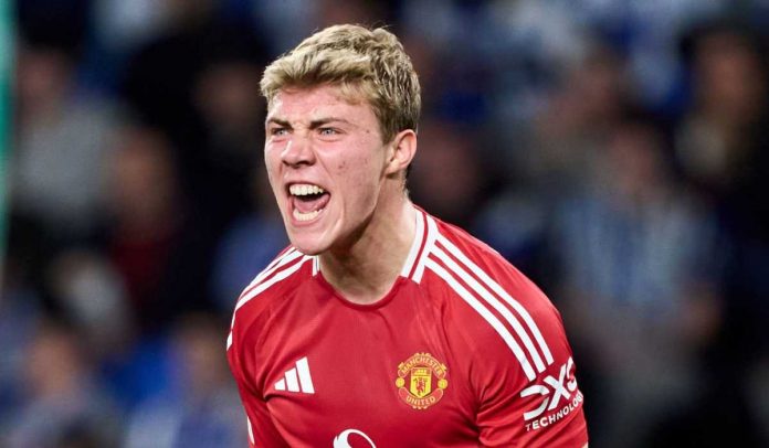 Rasmus Hojlund tampak kecewa di laga Real Sociedad vs Manchester United