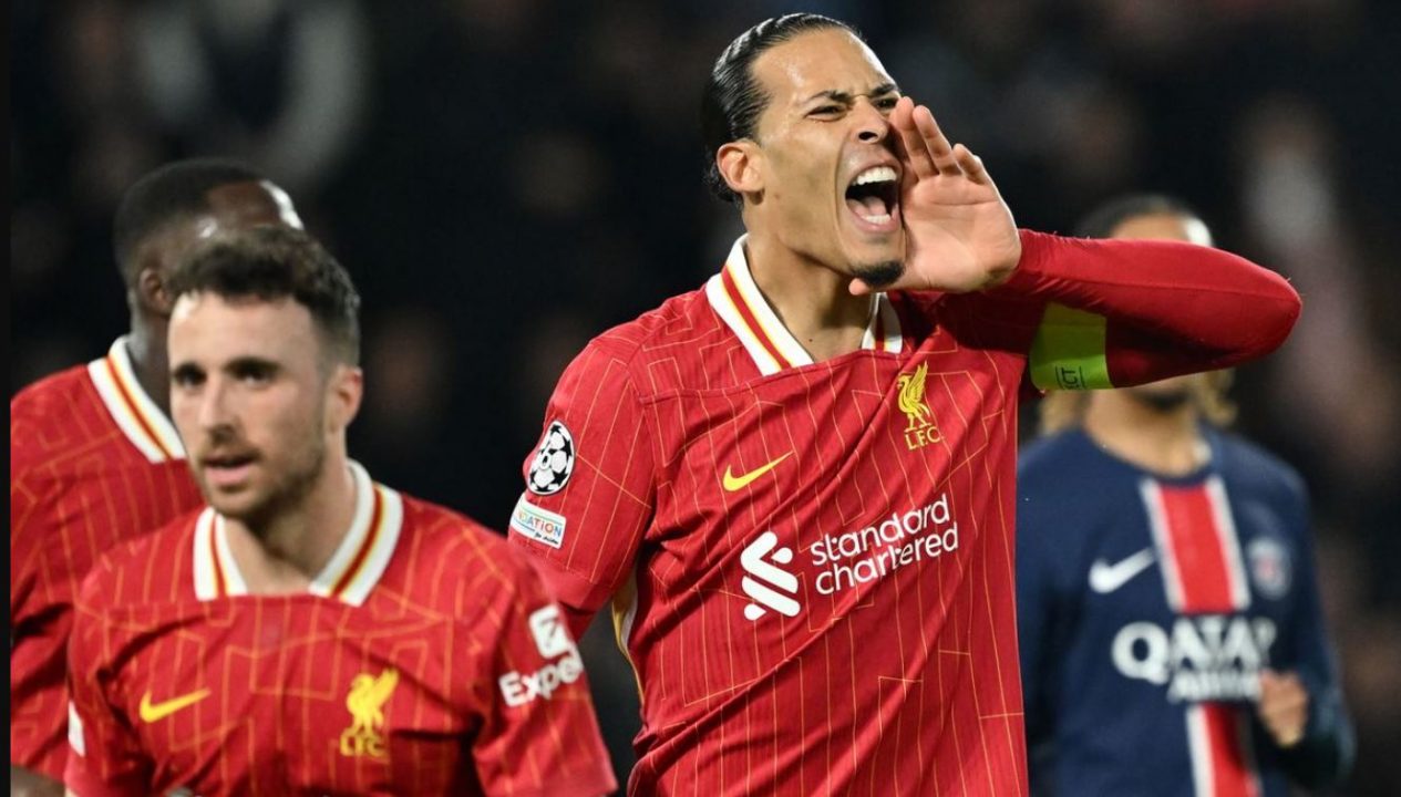 Virgil Van Dijk pemain Liverpool