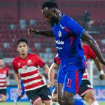 Arema FC kalah dari Madura United di laga tunda pekan ke-28