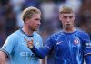 Cole Palmer bersama Kevin de Bruyne di laga Chelsea vs Manchester City