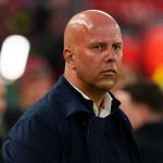 Ekspresi Arne Slot di laga Liverpool vs Everton