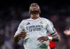 Ekspresi Vinicius Junior usai kegagalan eksekusi penalti vs Valencia