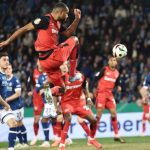 Jonathan Tah dalam sebuah aksinya untuk Bayer Leverkusen