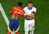 Lamine Yamal dan Kylian Mbappe dalam sebuah laga internasional
