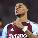 Marcus Rashford tampak kecewa di laga Aston Villa vs PSG