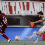 PSM Makassar menjamu Bali United di pekan ke-30