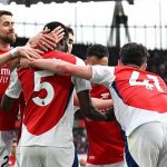 Para pemain Arsenal merayakan gol Thomas Partey