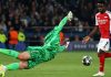 Aksi penyelamatan Gianluigi Donnarumma di Liga Champions