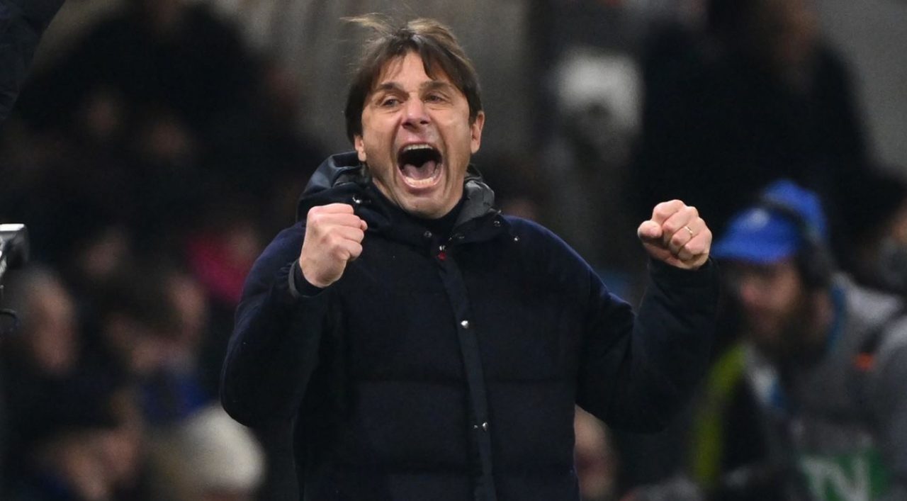 Antonio Conte pelatih Napoli