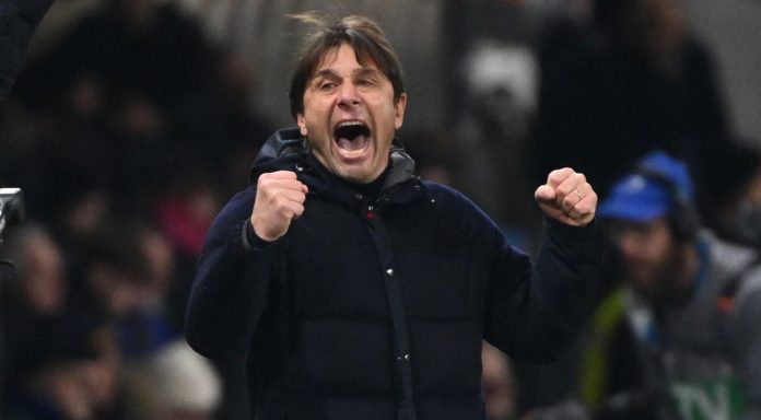 Antonio Conte pelatih Napoli