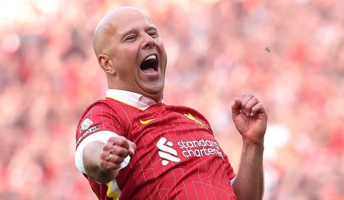 Arne Slot merayakan kemenangan Premier League Liverpool