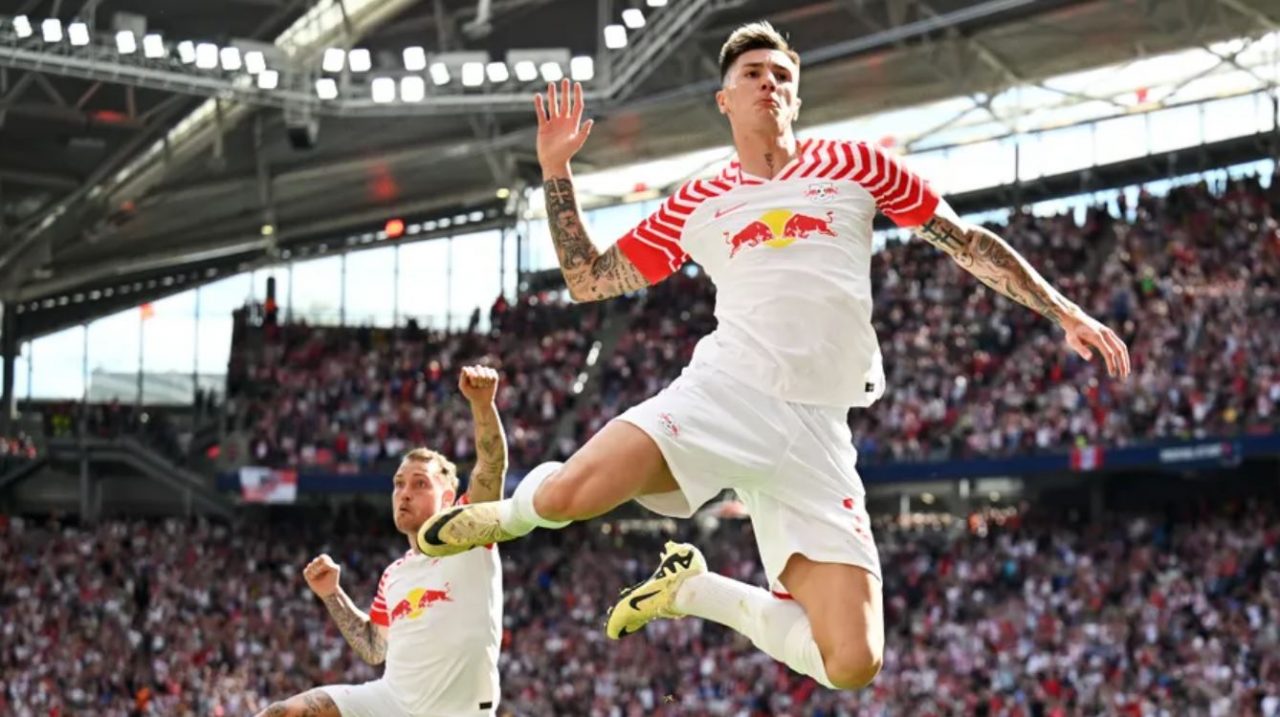 Benjamin Sesko targer transfer Tottenham Hotspur