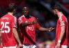 Bruno Fernandes bersama Kobbie Mainoo dan Manuel Ugarte