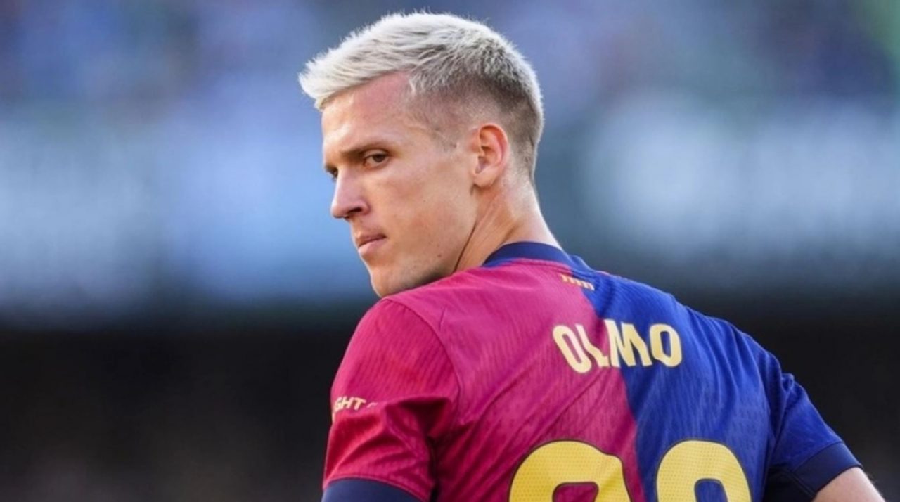 Dani Olmo pemain Barcelona