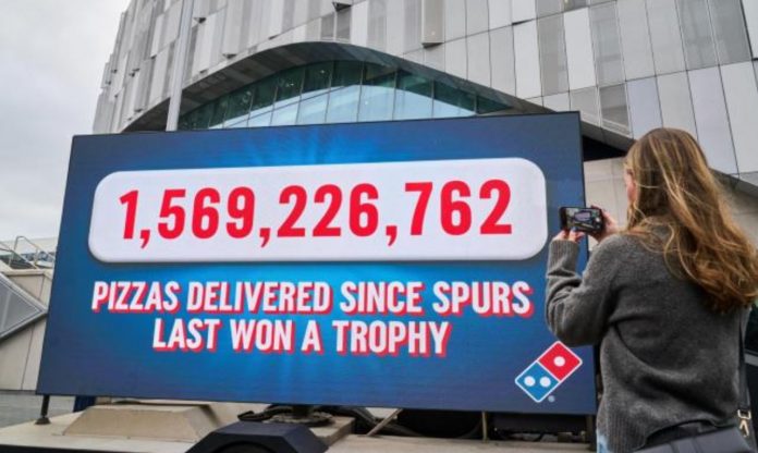 Domino Pizza ledek Tottenham Hotspur