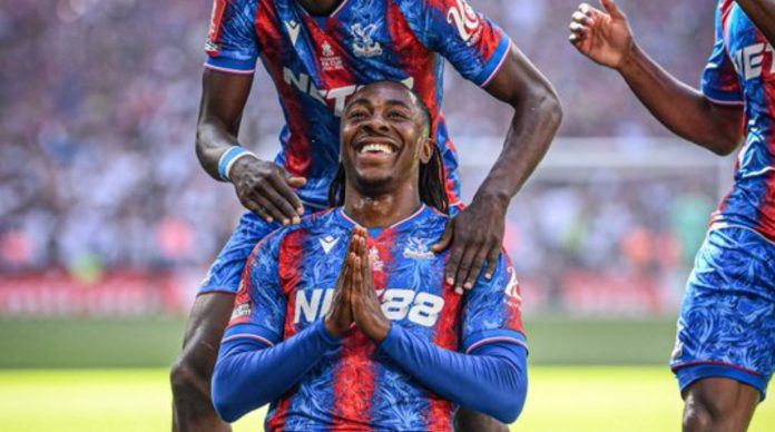Eberechi Eze cetak gol untuk Crystal Palace kontra Manchester City