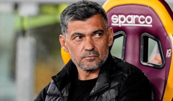 Ekspresi Francesco Conceicao di laga AS Roma vs AC Milan