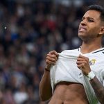 Ekspresi kecewa Rodrygo usai kehilangan peluang gol