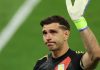 Emiliano Martinez kiper Aston Villa
