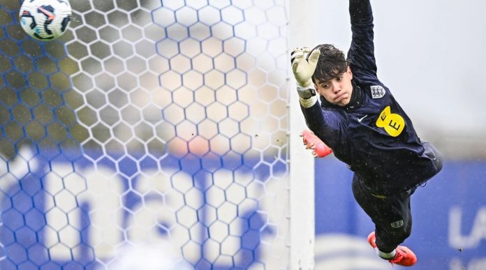 Freddy Bernal kiper muda Chelsea