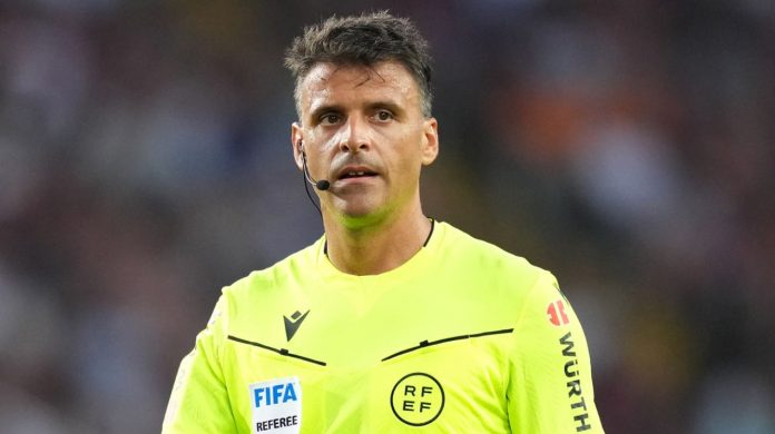 Jesús Gil Manzano wasit La Liga