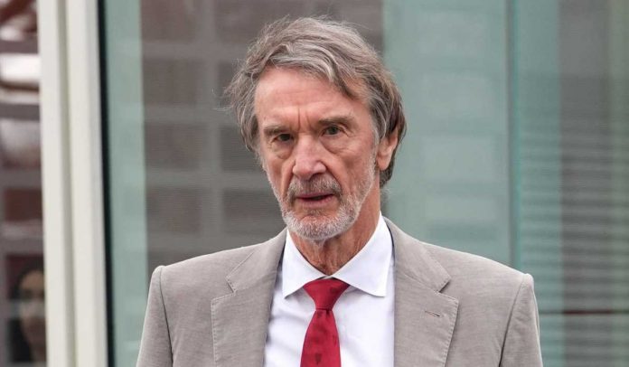Jim Ratcliffe, CEO Ineos dan pemegang saham minoritas Manchester United