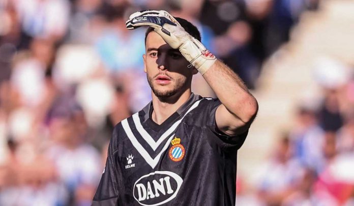 Joan Garcia di laga Espanyol vs Las Palmas