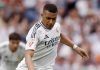 Kylian Mbappe mengeksekusi penalti bagi Real Madrid