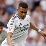 Kylian Mbappe mengeksekusi penalti bagi Real Madrid