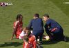 Leny Yoro pemain Manchester United cedera saat laga melawan West Ham United