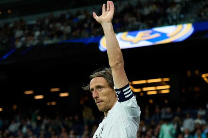 Luka Modric akan tinggalkan Real Madrid setelah 13 tahun membela Bernabeu