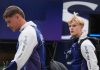 Micky van de Ven dan Lucas Begvall tiba di bandara Bilbao
