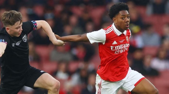 Myles Lewis-Skelly bek muda Arsenal