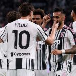 Nico Gonzalez merayakan gol ke gawang Udinese bersama rekan-rekannya di Juventus