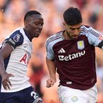 Pape Matar Sarr mencoba mengejar Marco Asensio di laga Aston Villa vs Tottenham