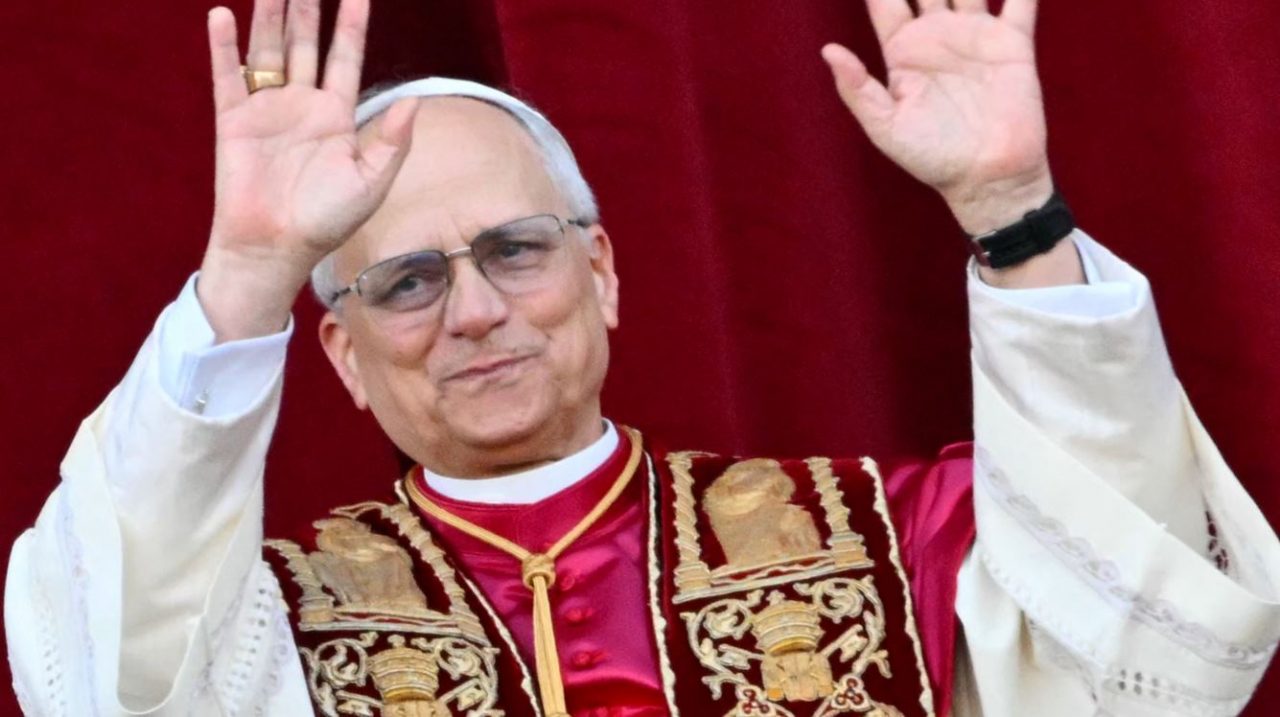 Paus Leo XIV Dukung AS Roma