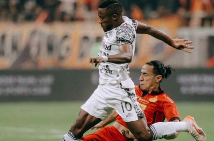 Persija menjamu Bali United di pekan ke-32