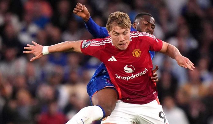 Rasmus Hojliund dijawal Tosin Adarabioyo