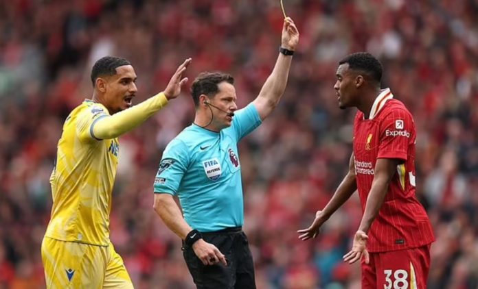 Ryan Gravenberch pemain Liverpool