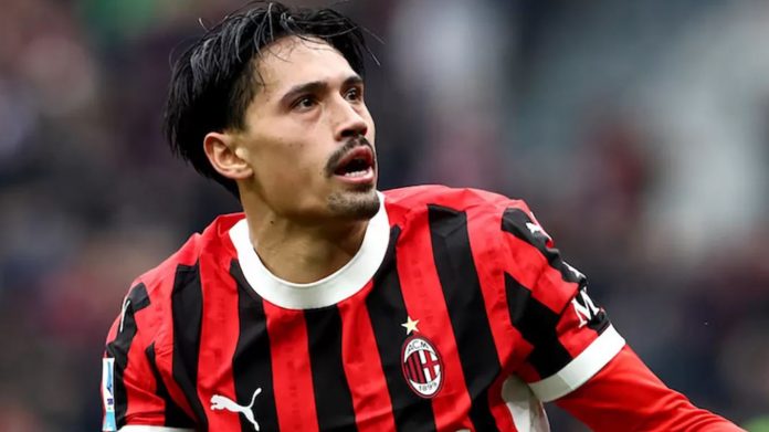 Tijjani Reijnders pemain AC Milan