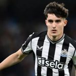 Newcastle Pasang Tembok! Guardiola Kepincut Livramento, Tapi Langsung Ditolak Tino Livramento pemain Newcastle United