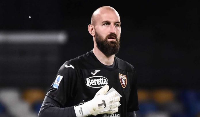 Vanja Milinkovic-Savic di laga Napoli vs Torino