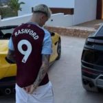 Alejandro Garnacho saat mengenakan jersey Aston Villa