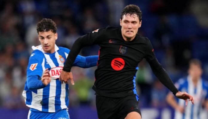 Andreas Christensen dalam sebuah aksinya untuk Barcelona