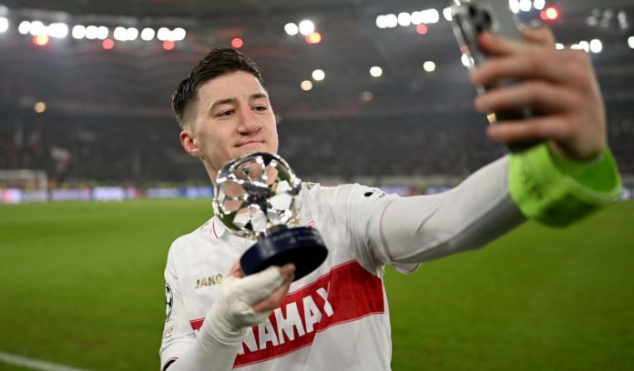 Angelo Stiller pemain VfB Stuttgart