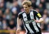 Anthony Gordon pemain Newcastle United