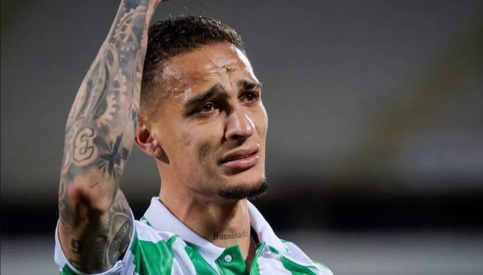 Antony pemain Real Betis pinjaman dari Manchester United