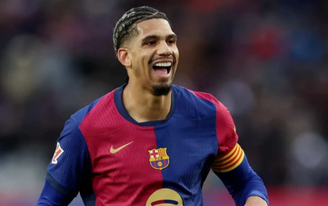 Barcelona Bersiap Lepas Lima Pemain Termasuk Araujo Musim Panas Ini