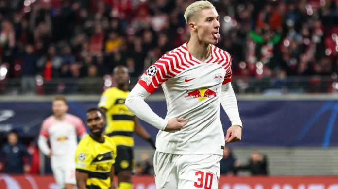 Benjamin Sesko pemain RB Leipzig incaran Arsenal