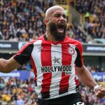 Bryan Mbeumo merayakan golnya di laga Wolves vs Brentford